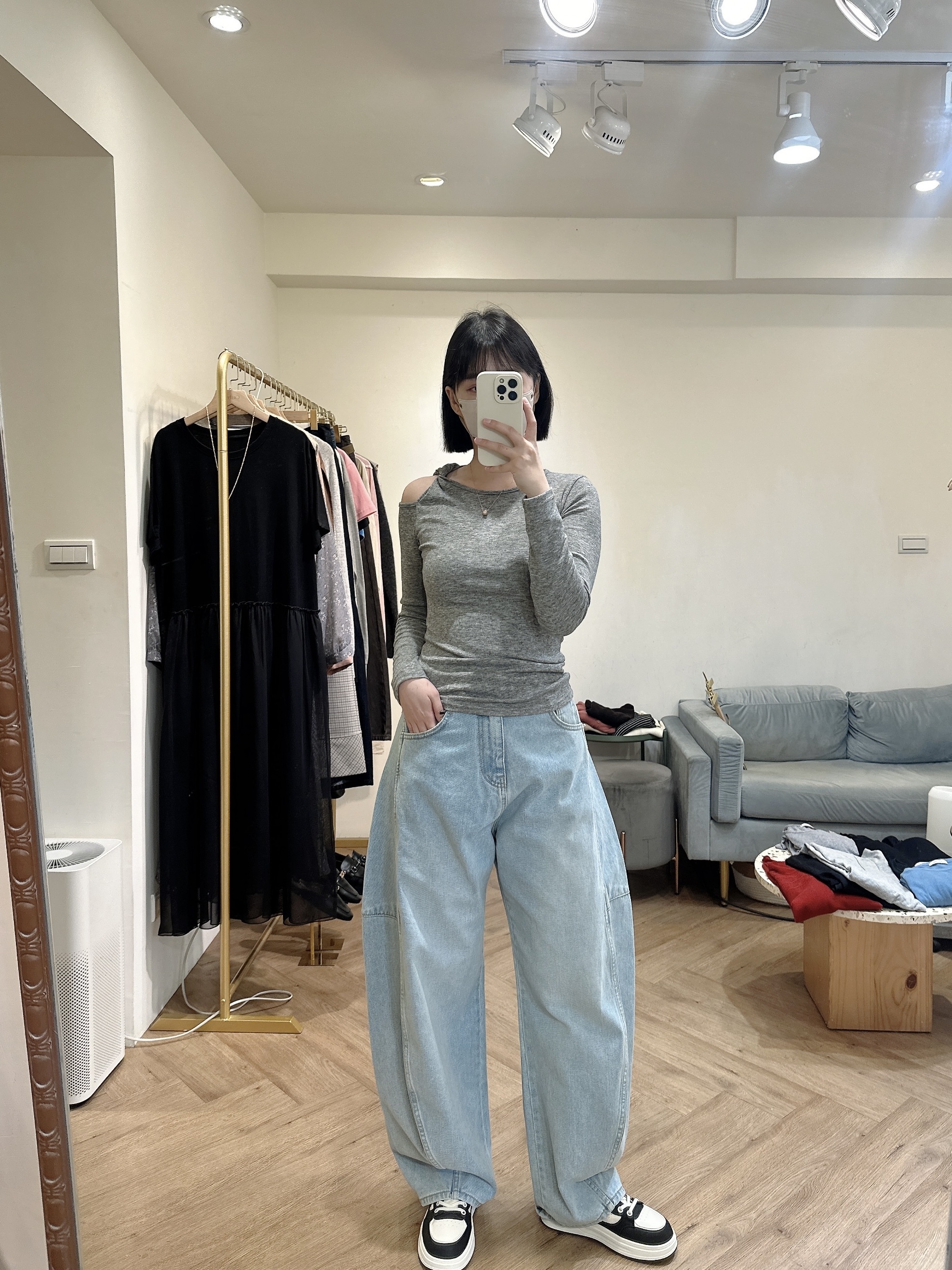 紐結造型合身上衣