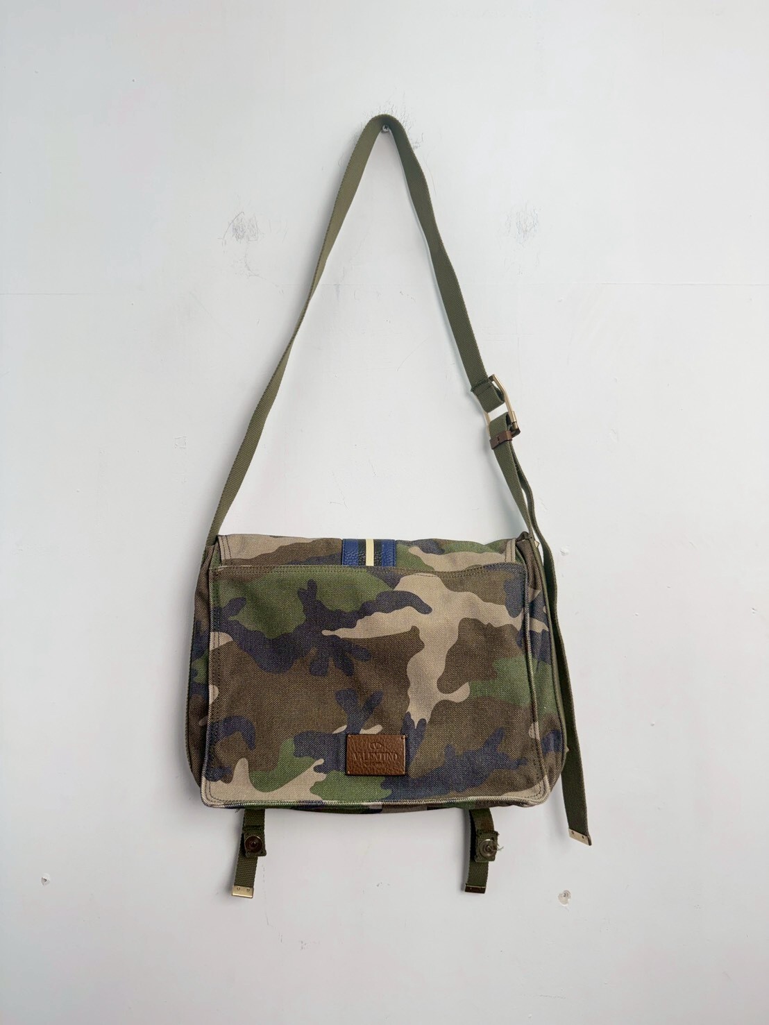 VALENTINO GARAVANI Double Buckle Messenger Bag Printed Camo Canvas