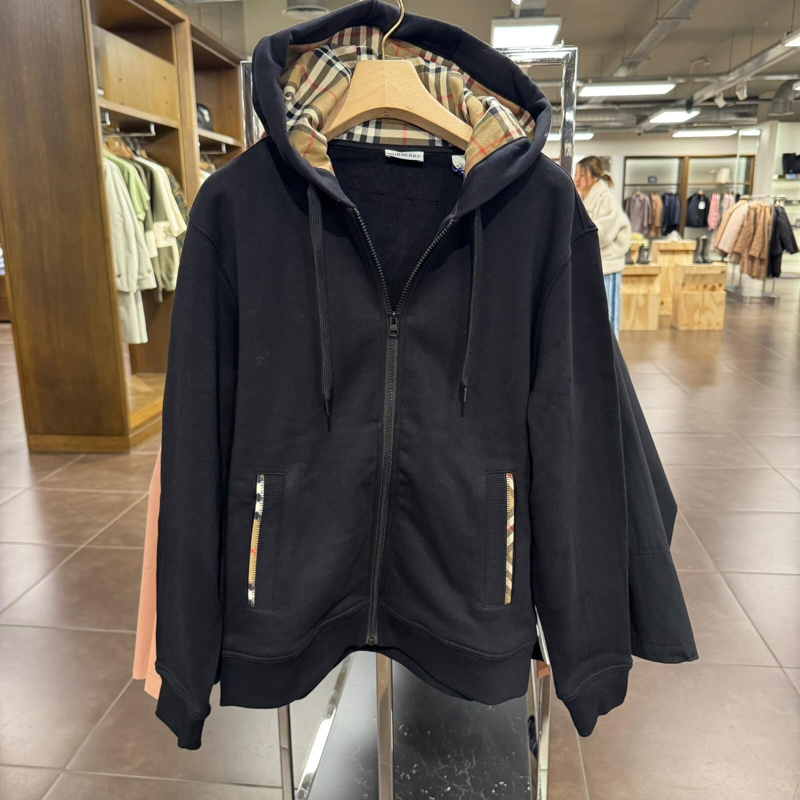 UK-GGG0302-118 有帽外套 81124711【XS-XL】(A19)