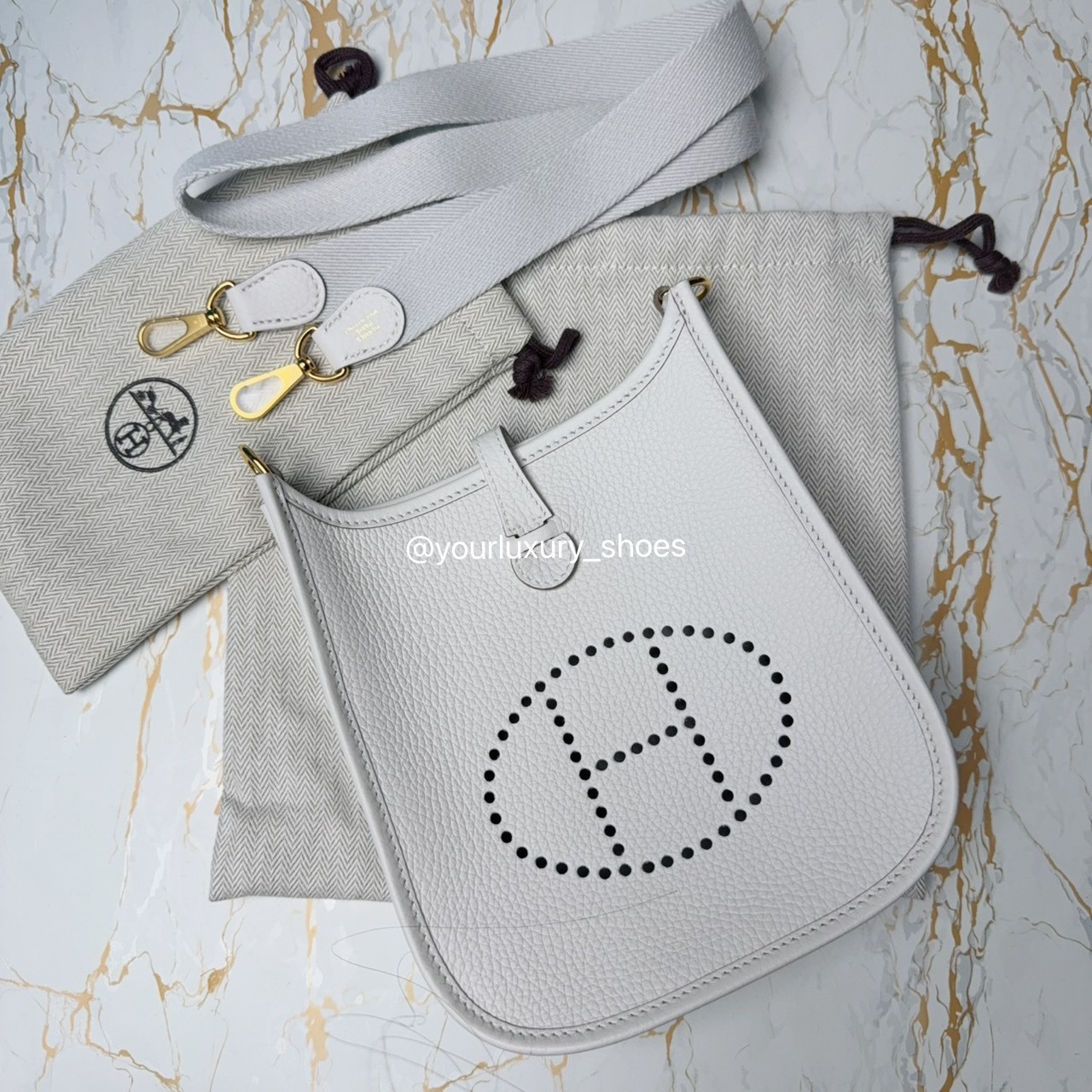 【Luxury】現貨 Hermes mini evelyne 愛馬仕 奶白灰 保證正品 全新 肩背包 手提小包 H LOGO