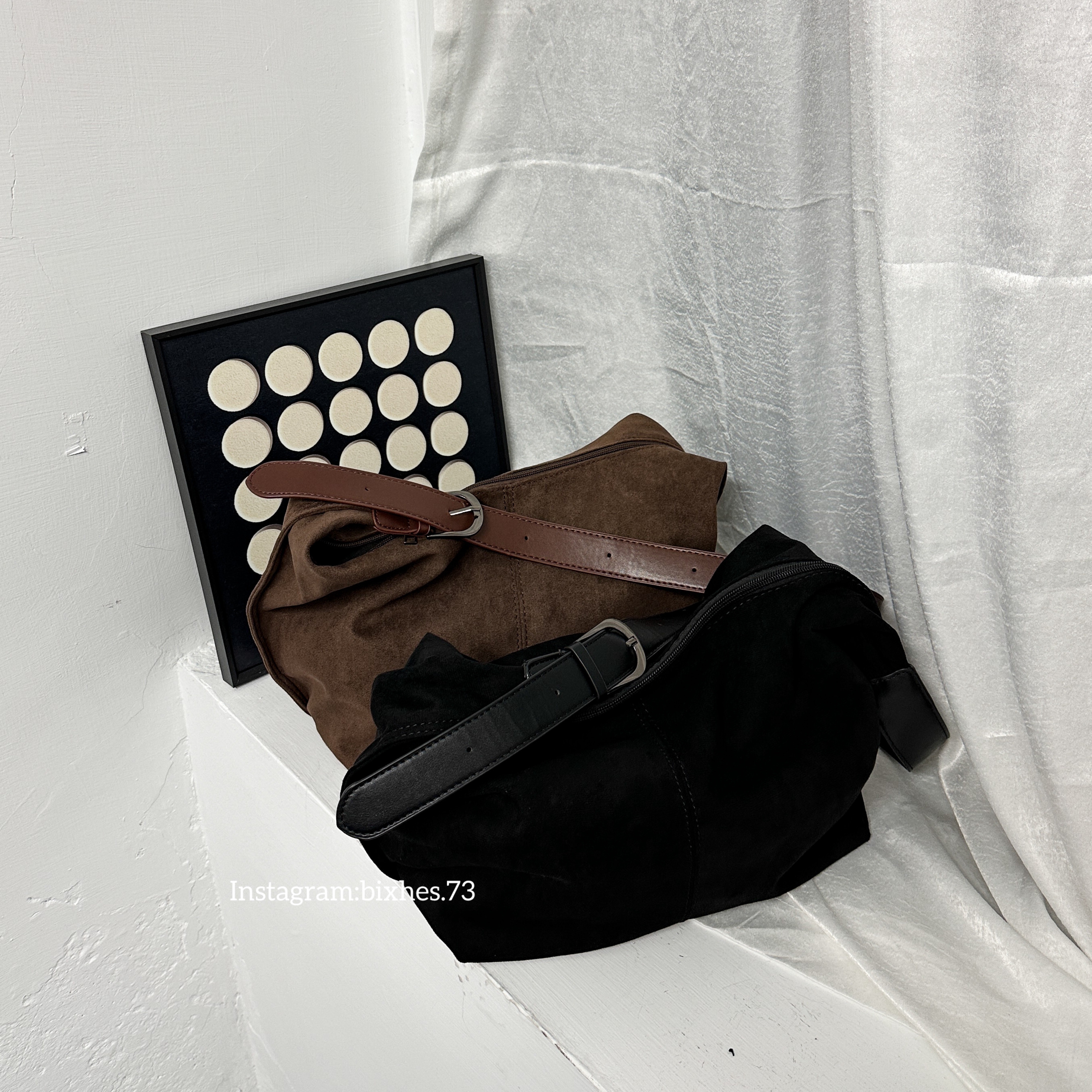 麂皮絨側背包(M00013)