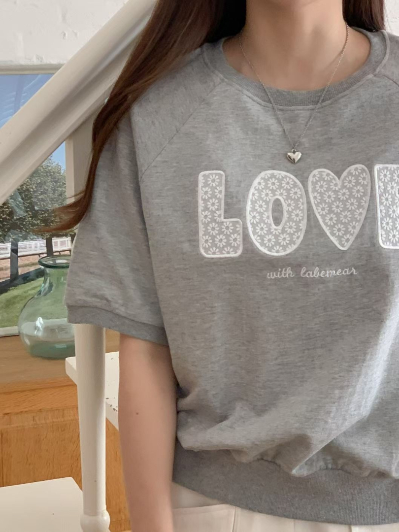 LOVE花紋字母短袖棉T｜韓系百搭上衣 ⚡️搶手預購 ⚡️