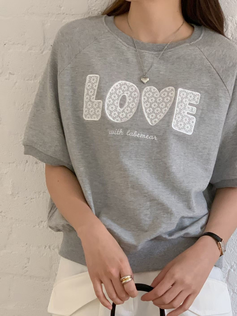 LOVE花紋字母短袖棉T｜韓系百搭上衣 ⚡️搶手預購 ⚡️