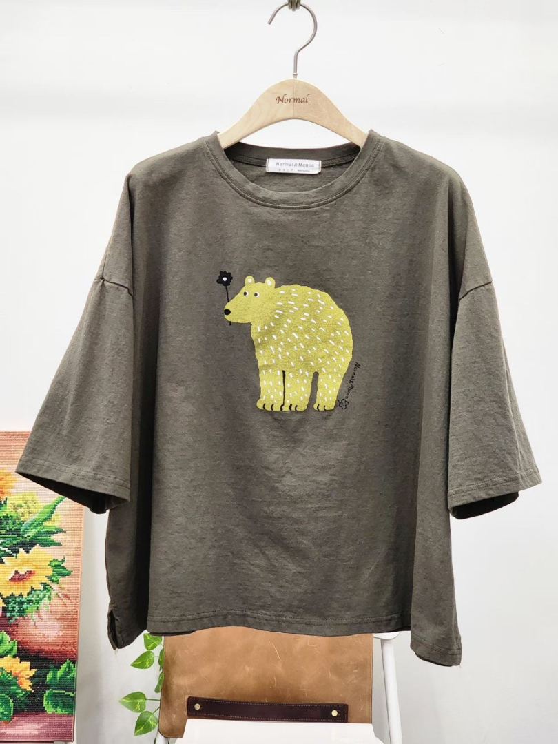極簡小熊印花棉T｜療癒系寬版休閒上衣