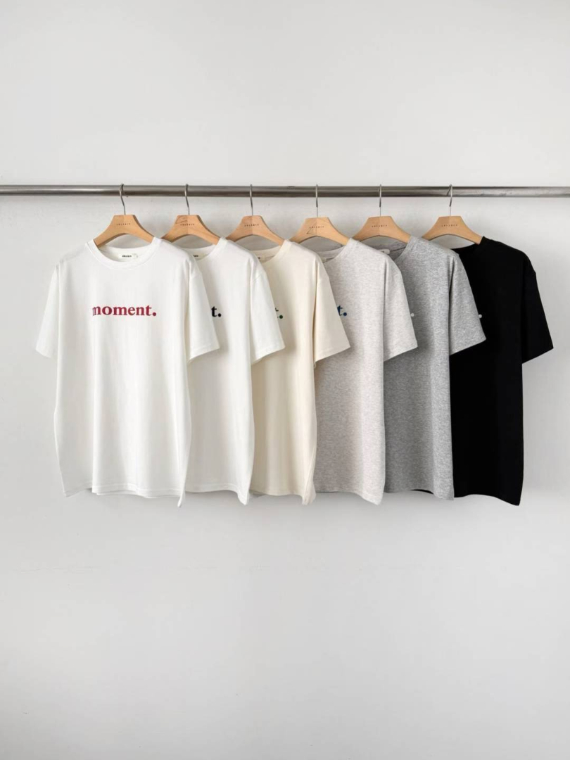 正韓極簡字母棉T｜moment.百搭休閒短袖