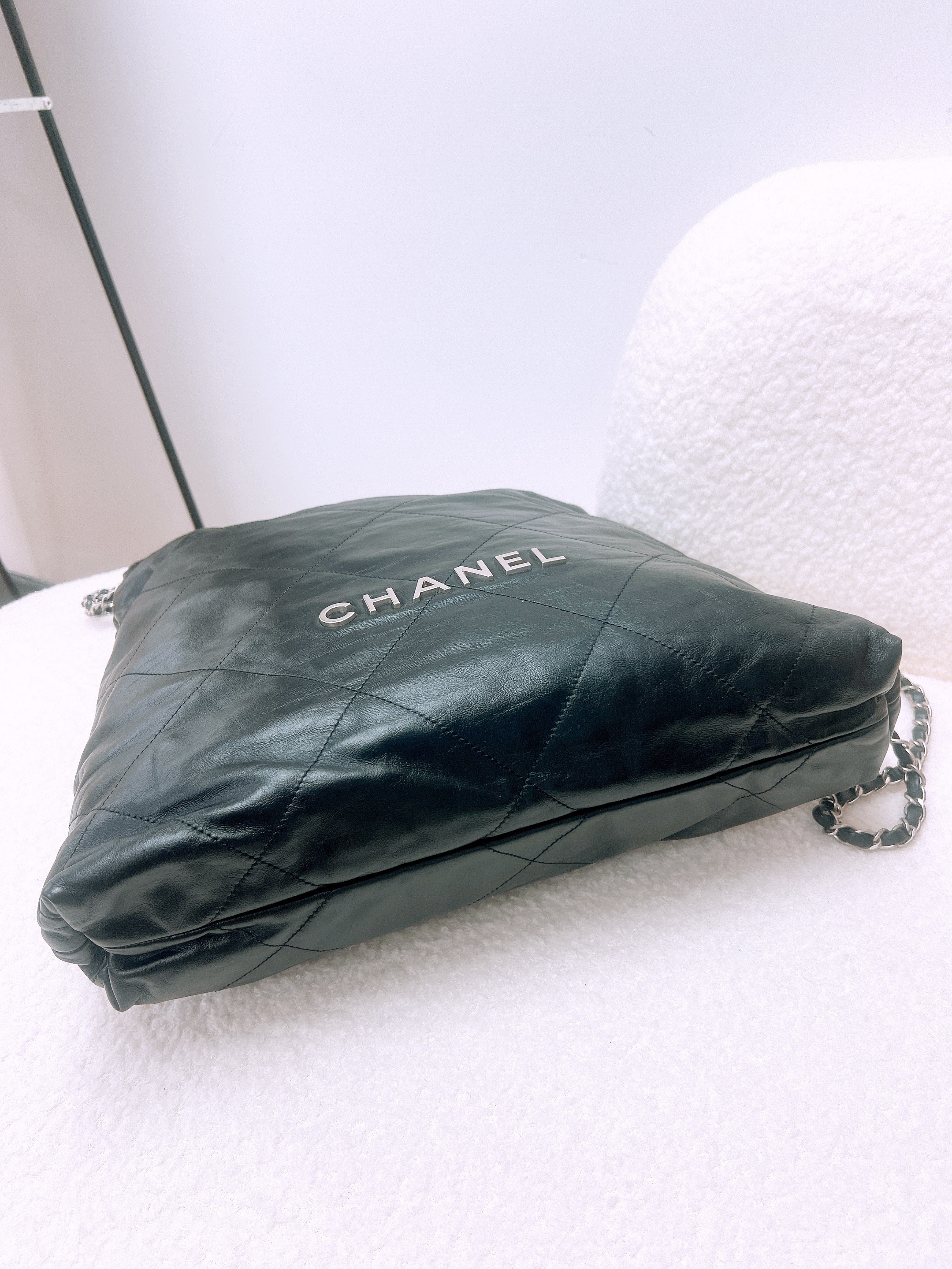 Chanel 22 backpack (black silver)