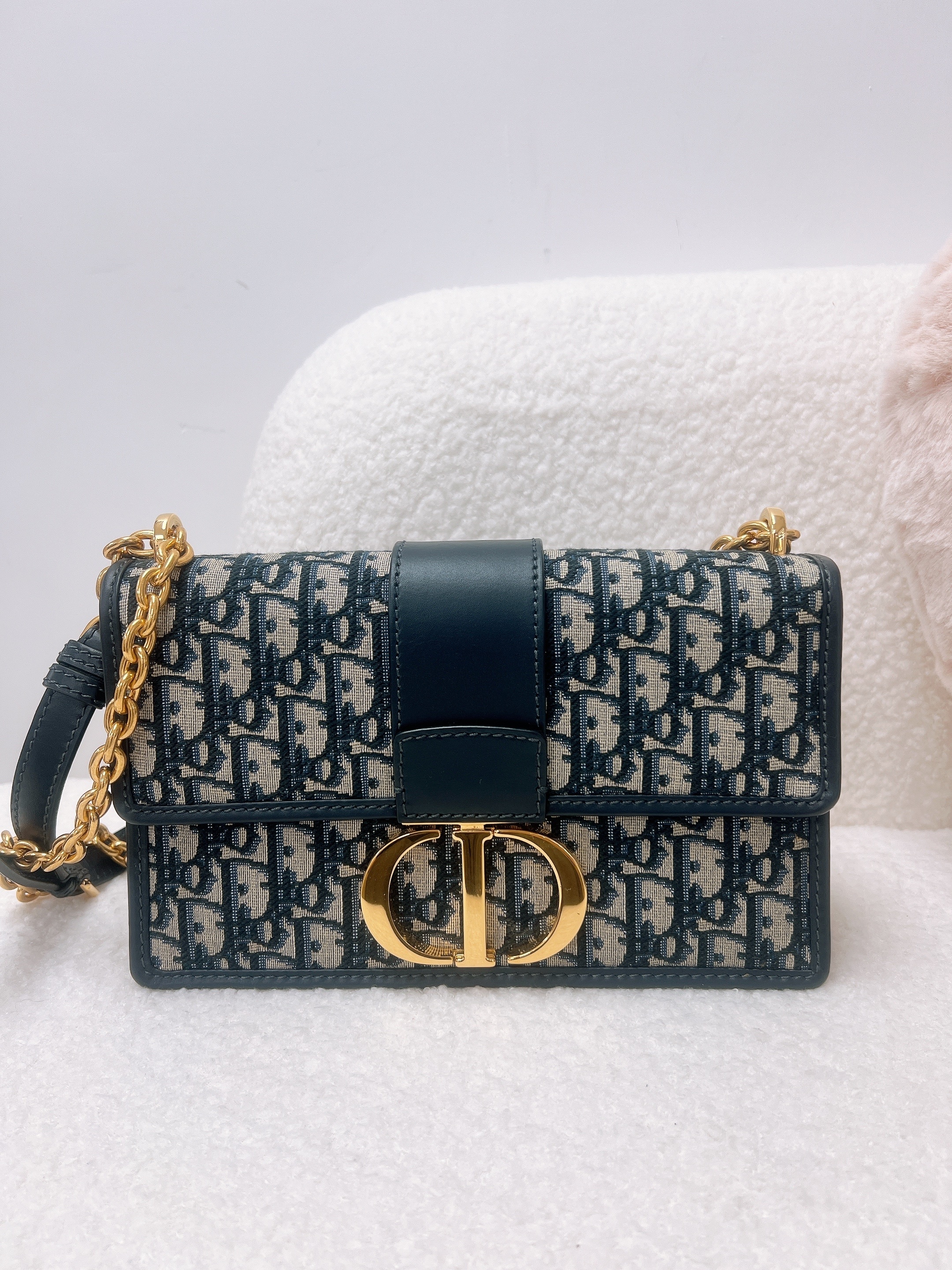 Dior 30 montaigne chain (blue oblique)