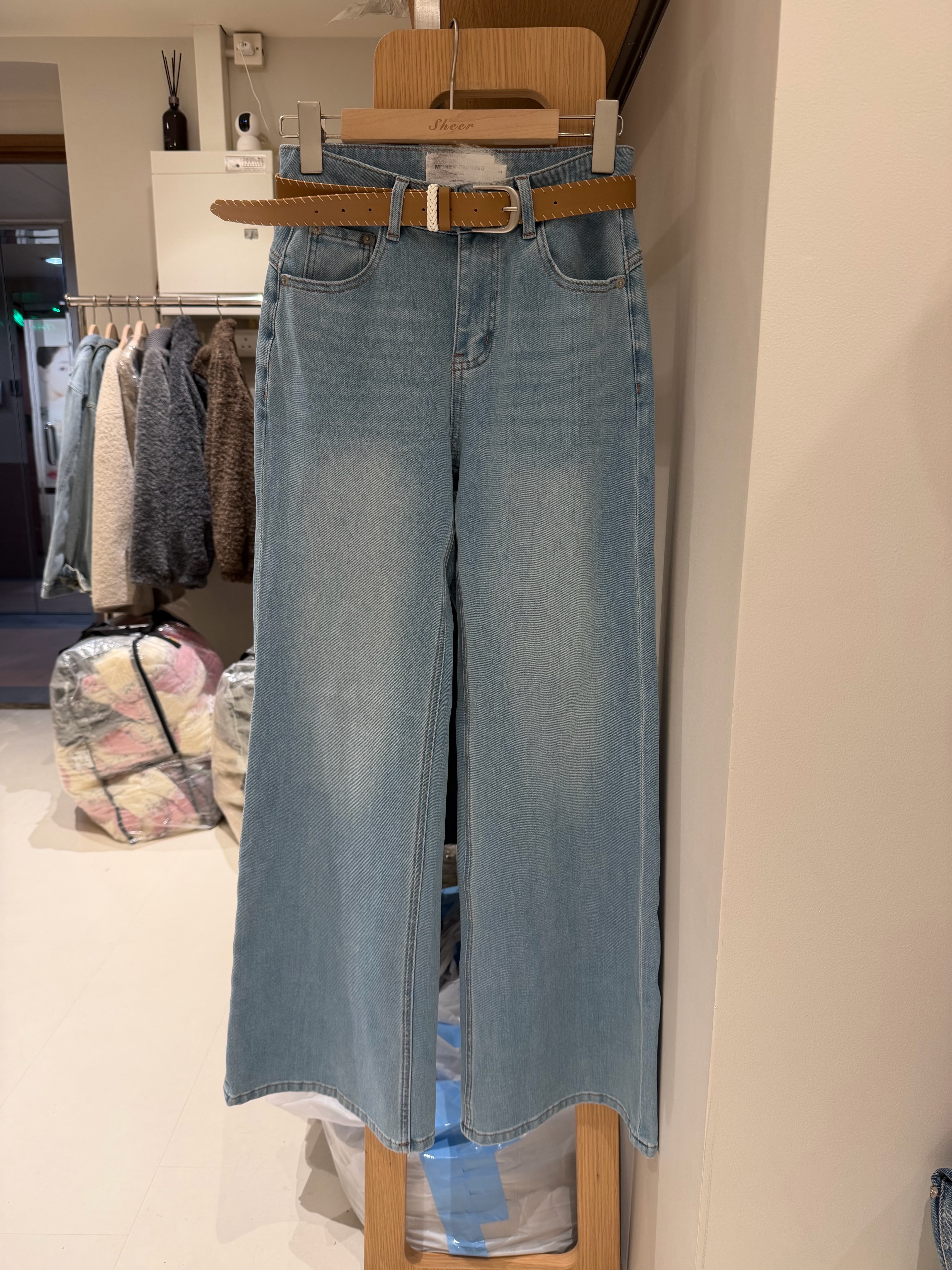 #1028淺直腳Jeans