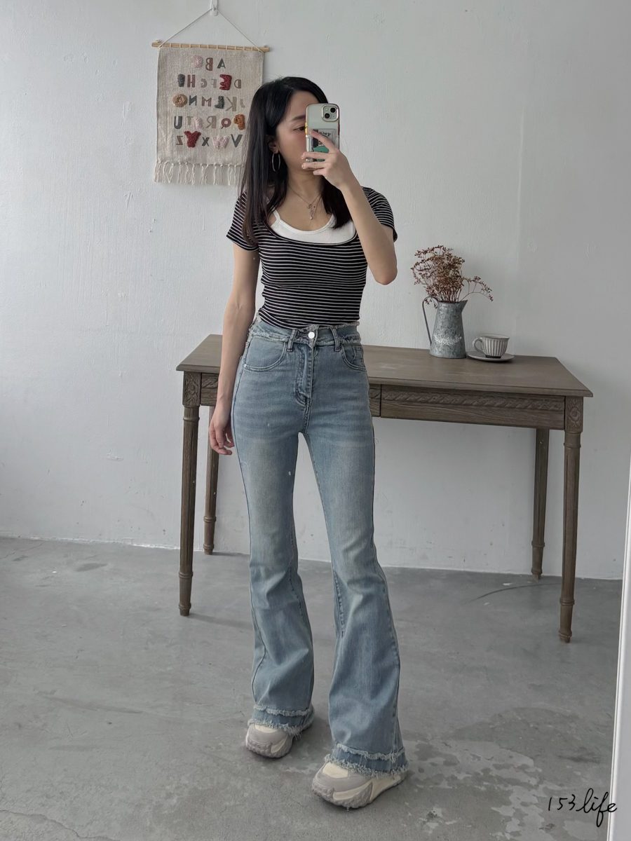 抽鬚造型長腿牛仔喇叭褲(S-XL)(2色)