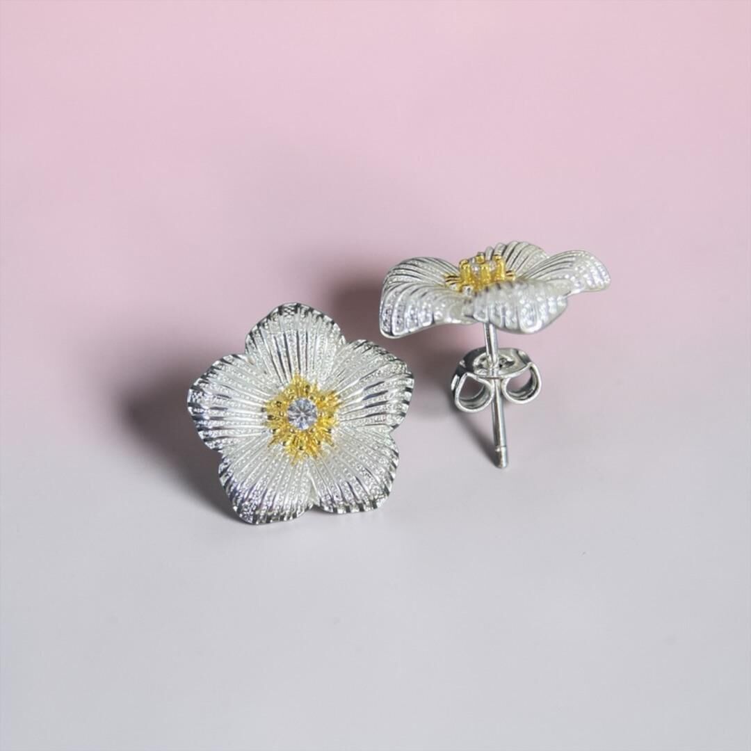 Buccellati Blossoms 純銀梔子花耳環