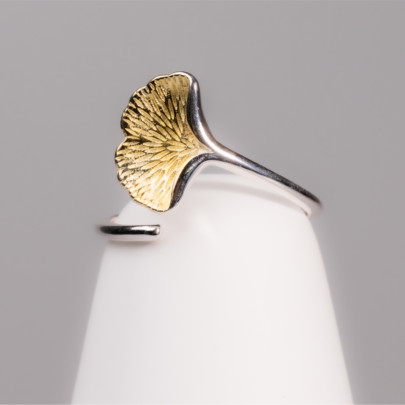 【AOI】知性 金銀杏交環-純銀可調戒指