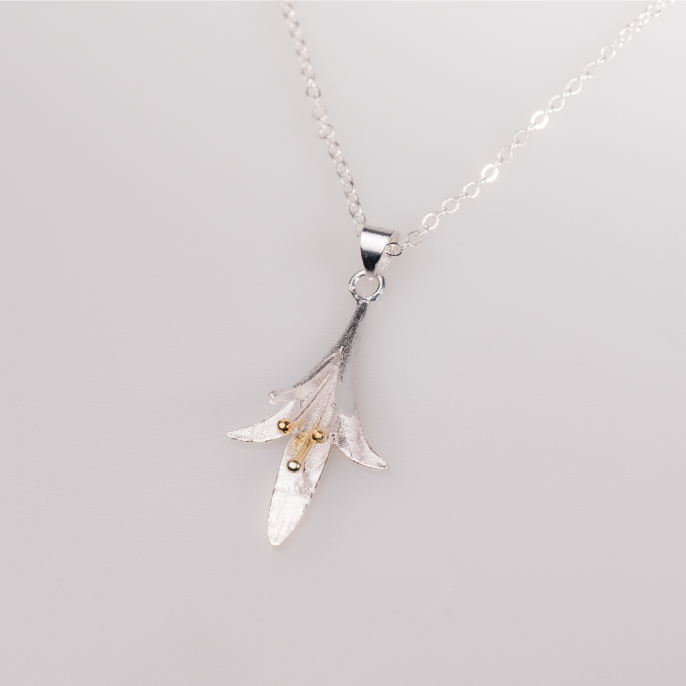 【AOI】綻放 銀百合綴金-純銀項鍊垂飾