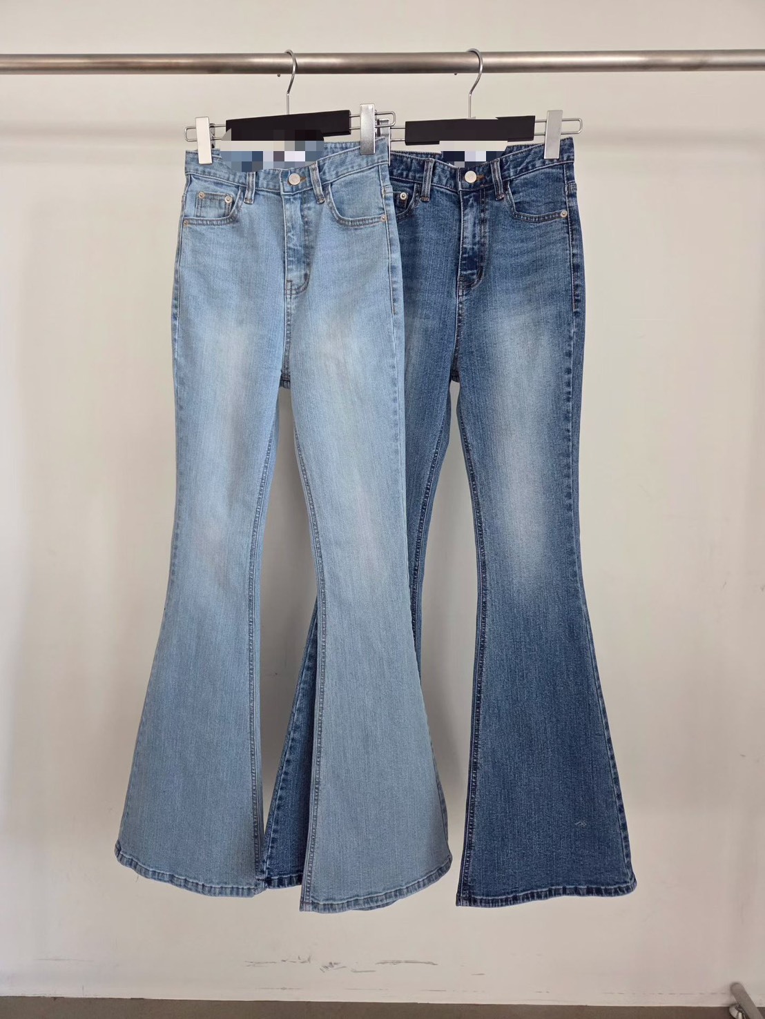 牛仔刷色喇叭長褲