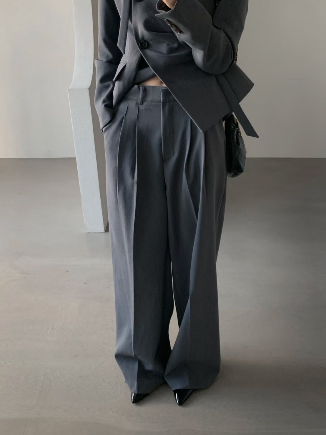 露肩排釦附巾西裝外套  西裝長褲(分售)