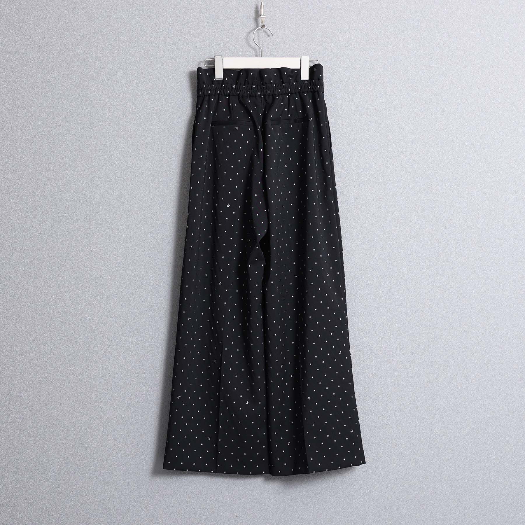 星柄設計剪裁高腰褲（黑）