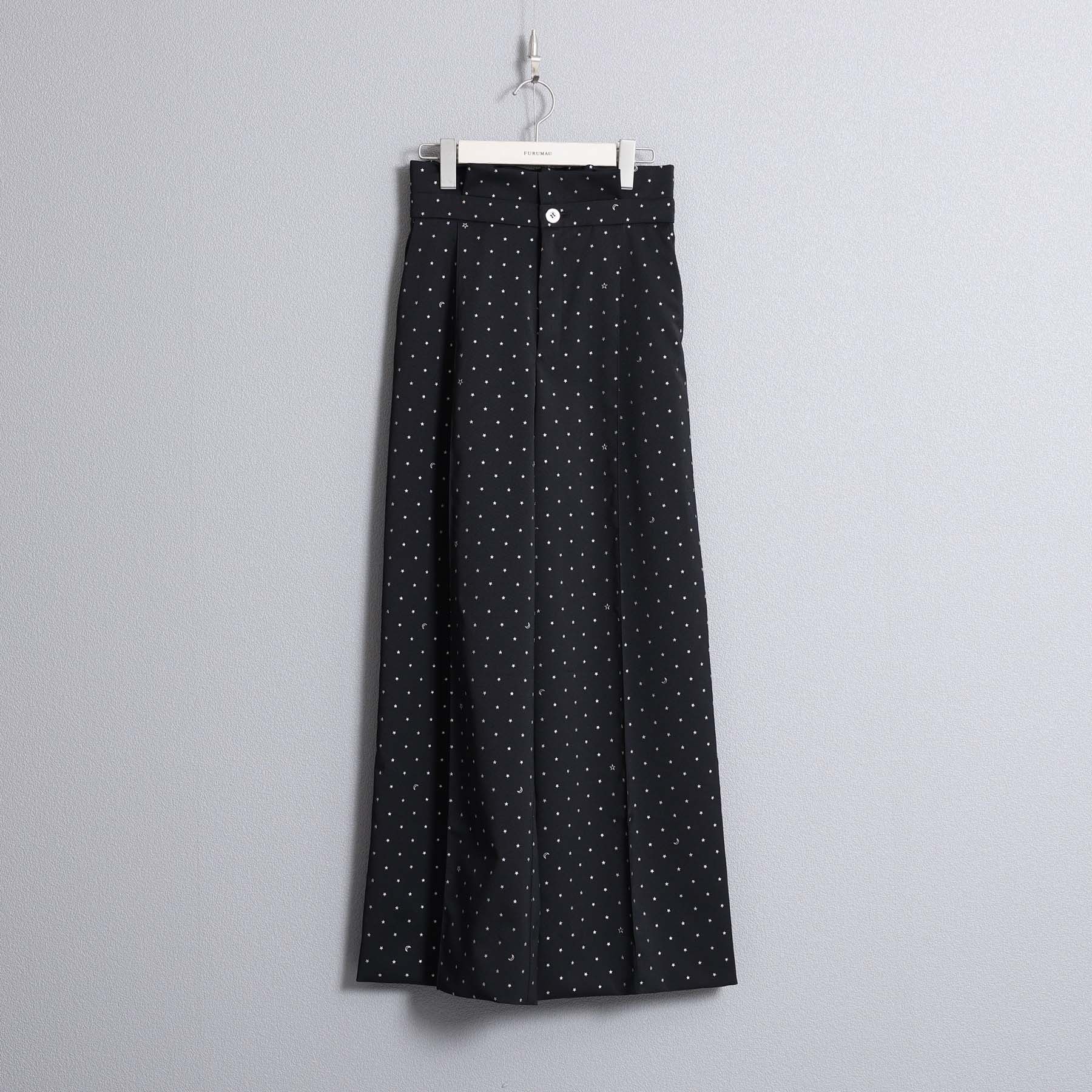 星柄設計剪裁高腰褲（黑）
