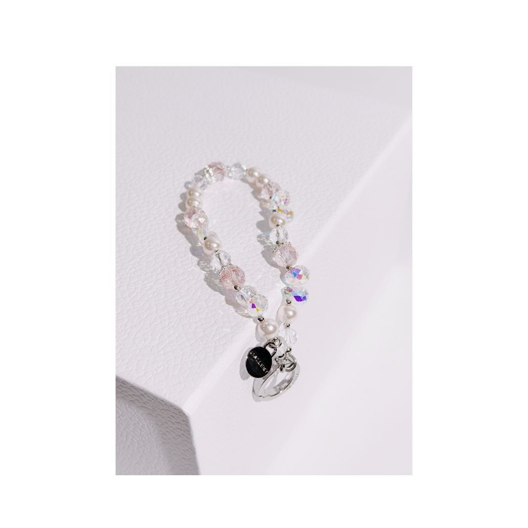 VICXXO 手機吊飾 / 珍珠水晶串珠