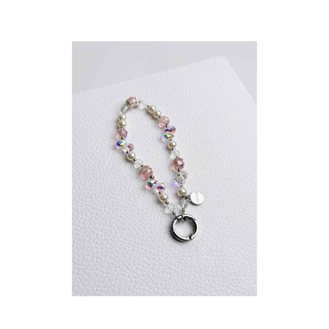 VICXXO 手機吊飾 / 珍珠水晶串珠