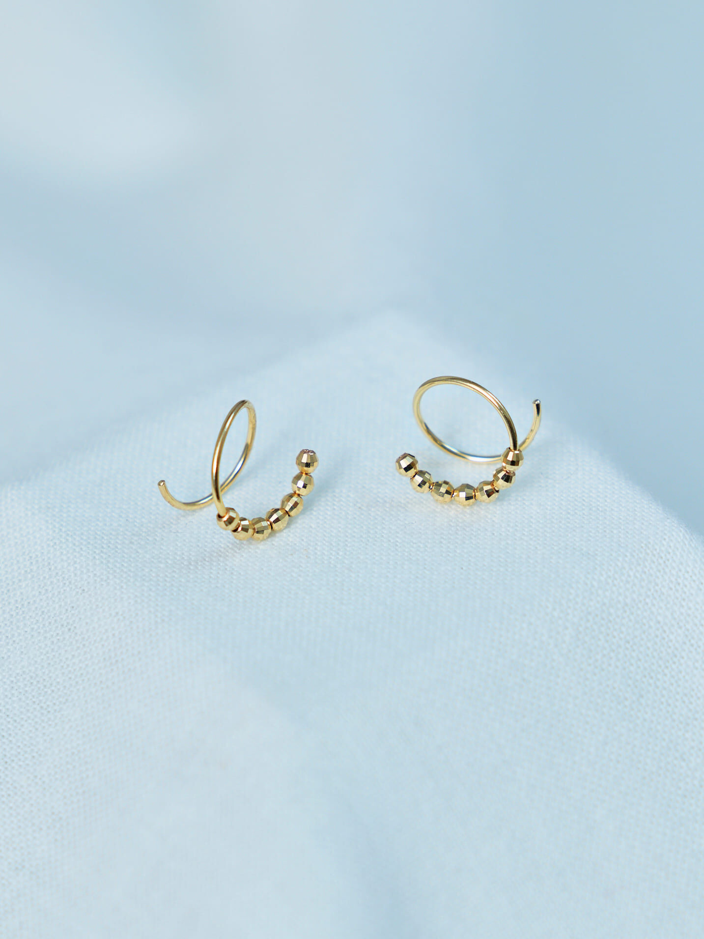 koro｜旋轉圓珠耳環