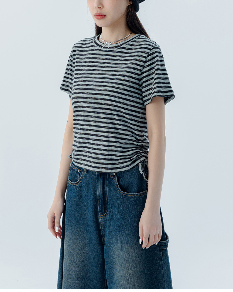 Striped brushed color short-sleeved top with side drawstring, available in two colors.【01099554】in stock+pre-order
