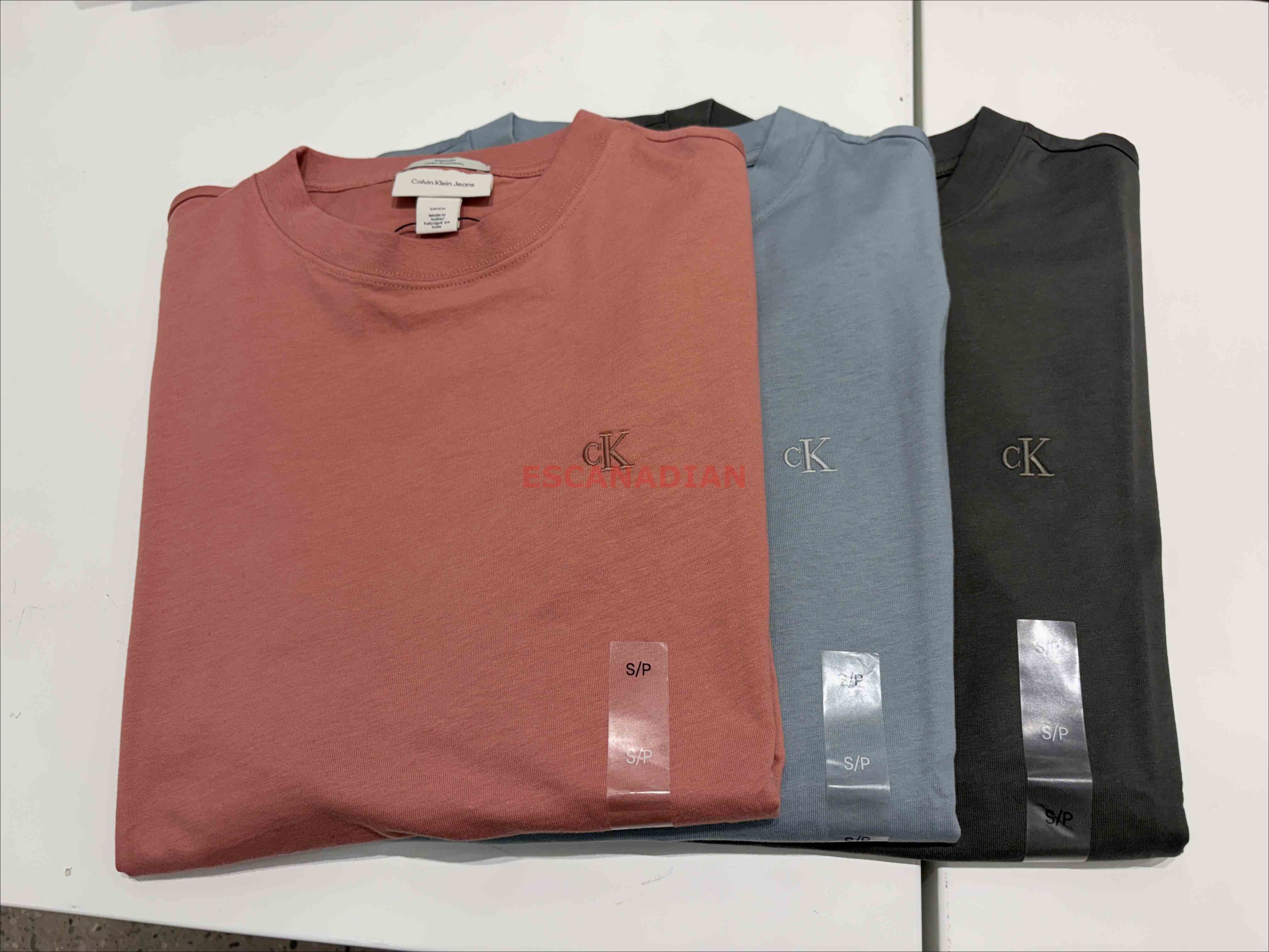 CK 男大人 BTS征國同款 經典款 小厚磅 電繡小標 寬版 短TEE (3色)