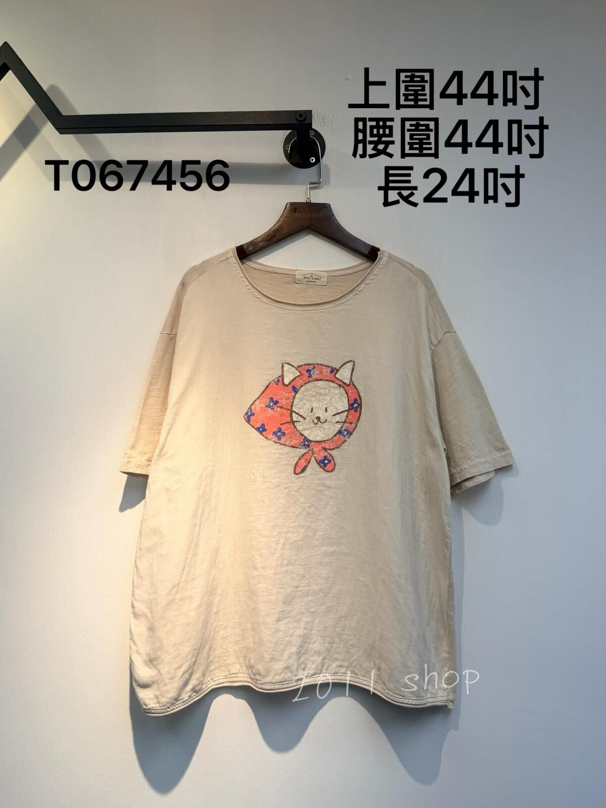 出口日本卷卷邊貓咪TEE  上圍44吋  腰圍44吋 長24吋  T067456
