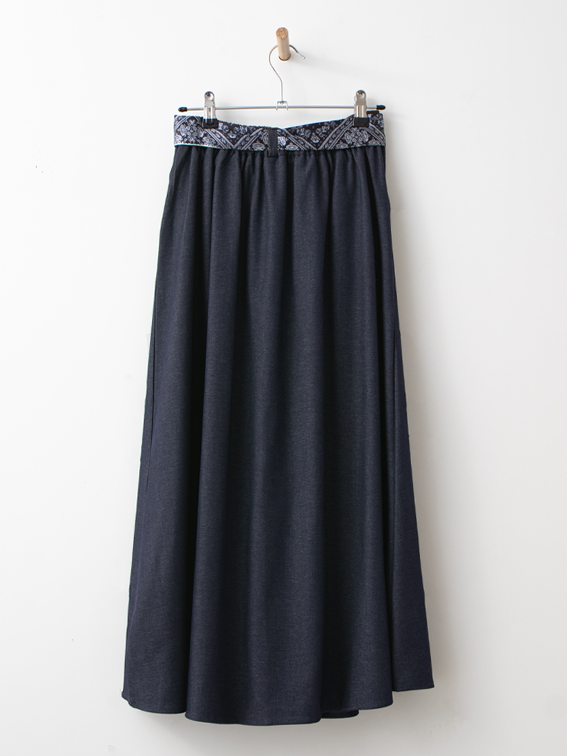 印花絲巾綁帶打褶A字長裙