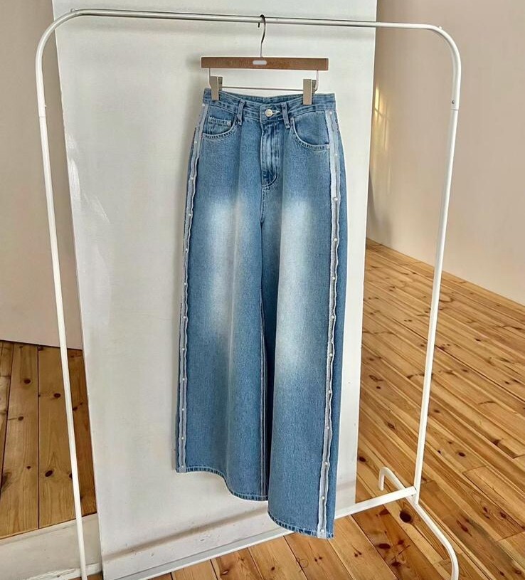 BQ04  S:腰 26 HIP 40 長41.5 /M:腰 27 HIP 41 長 42/L:腰 28HIP 42長 42.5 $529 (一口價)