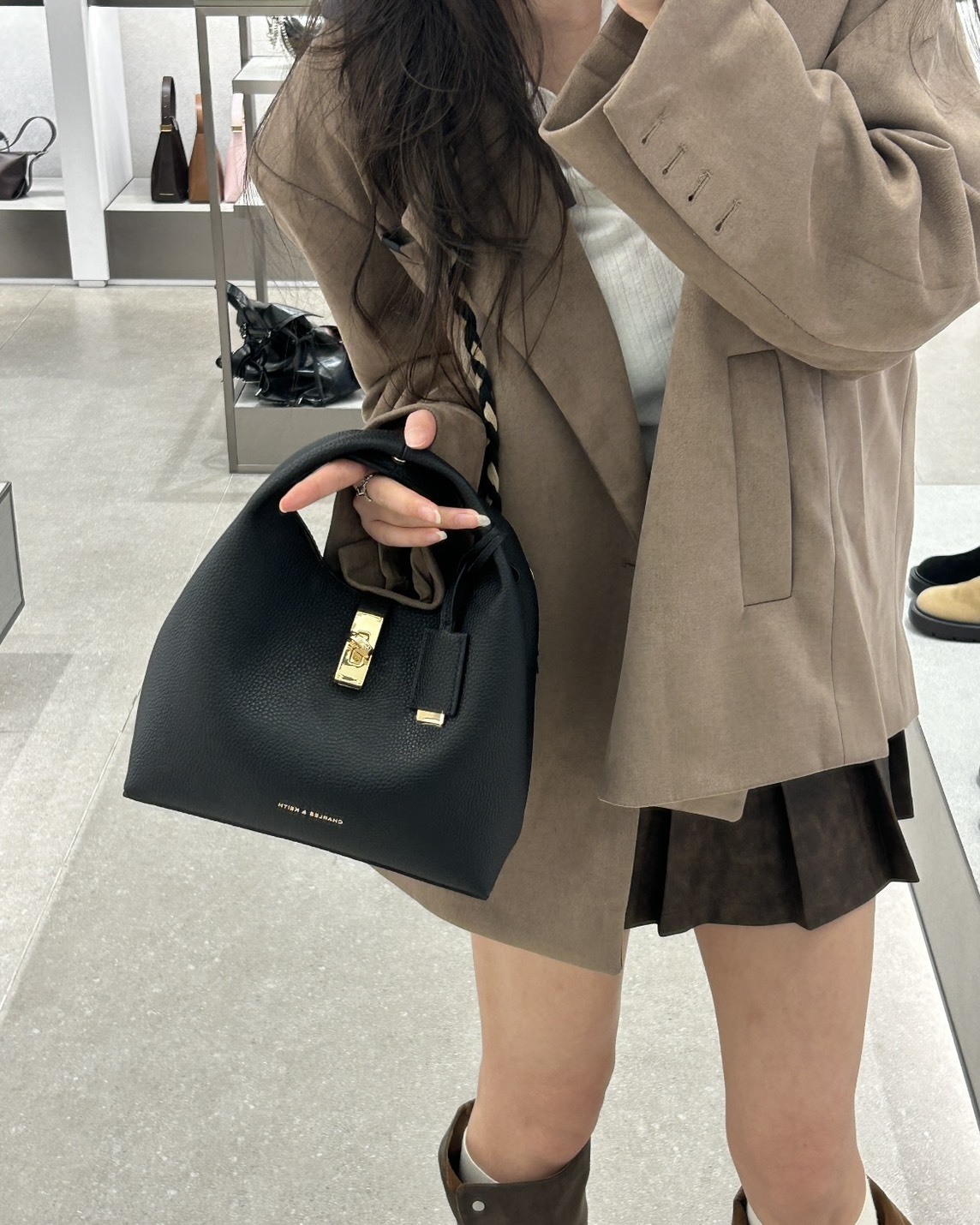 <買一送一👜新色到>Charles & Keith 小CK 飯盒包 水桶包 五色