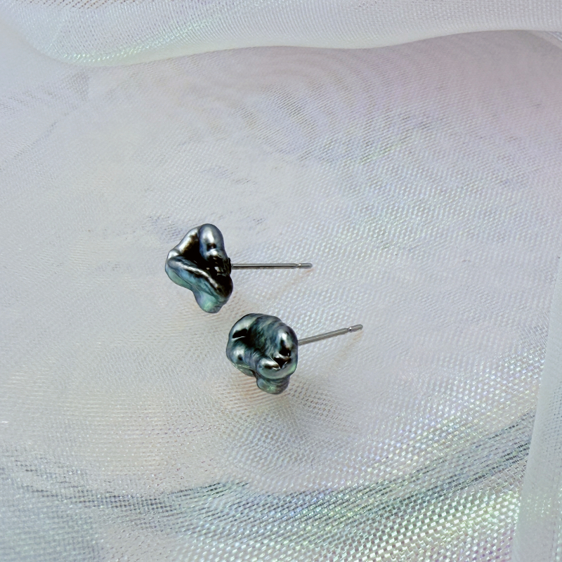 日本Akoya黑蝶KESHI耳釘