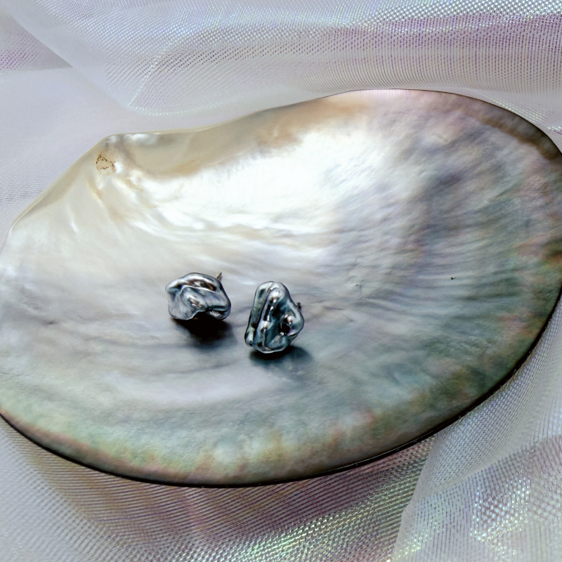 日本Akoya黑蝶KESHI耳釘