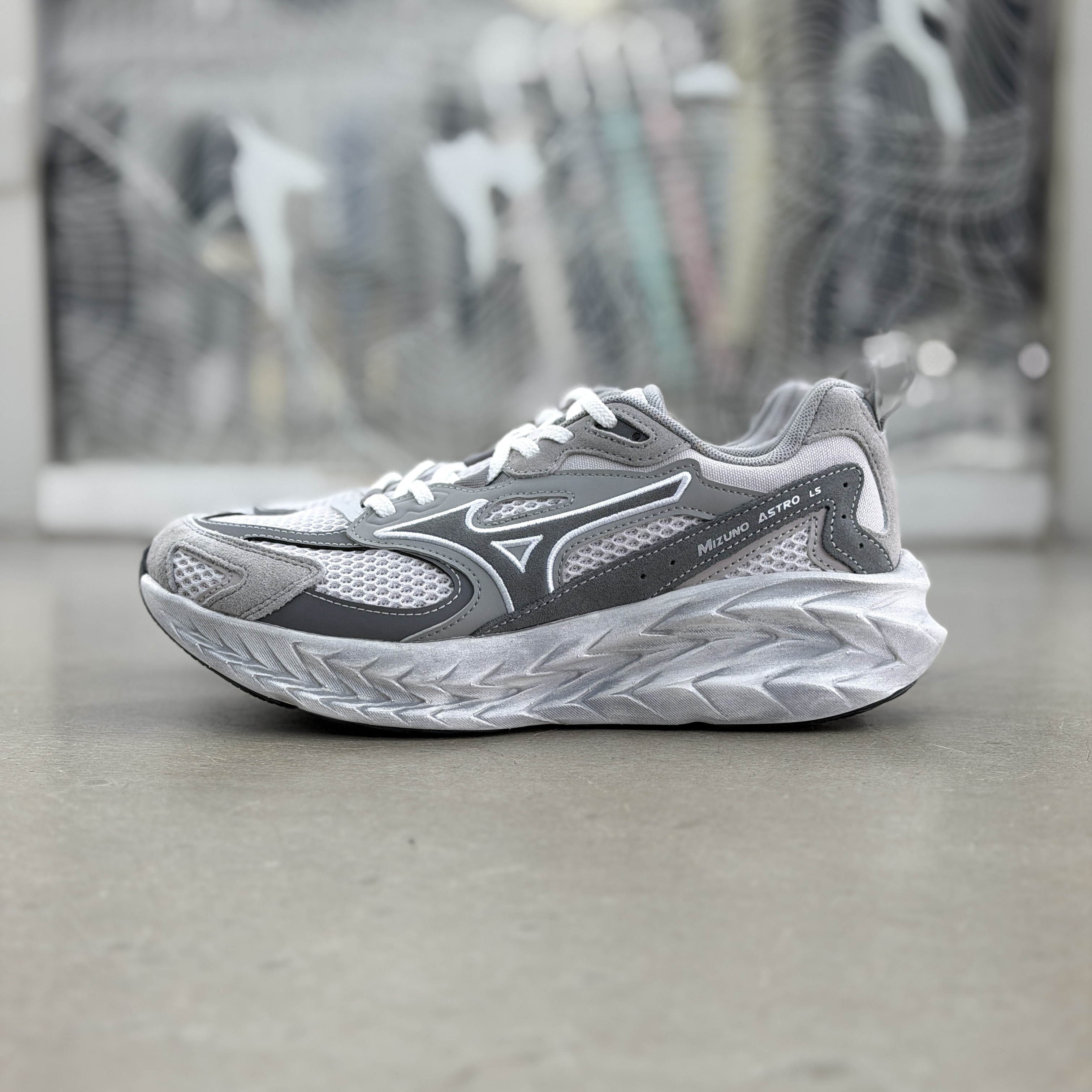 Mizuno Astro LS Cloud Grey l D1GH252106