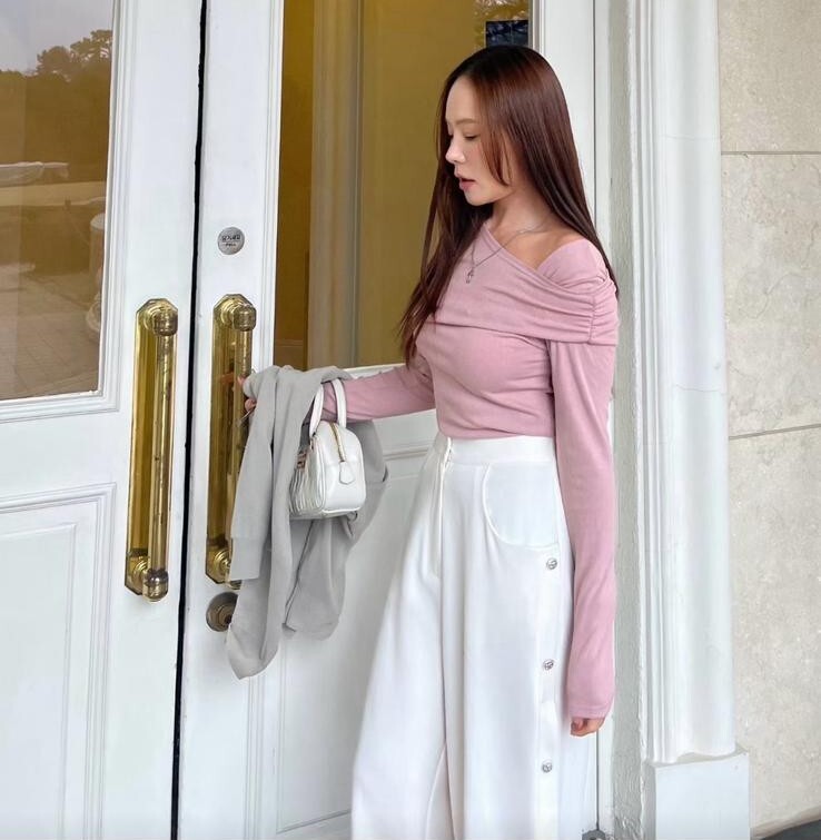 BQ11  胸 34-50 長 19$319 (一口價)