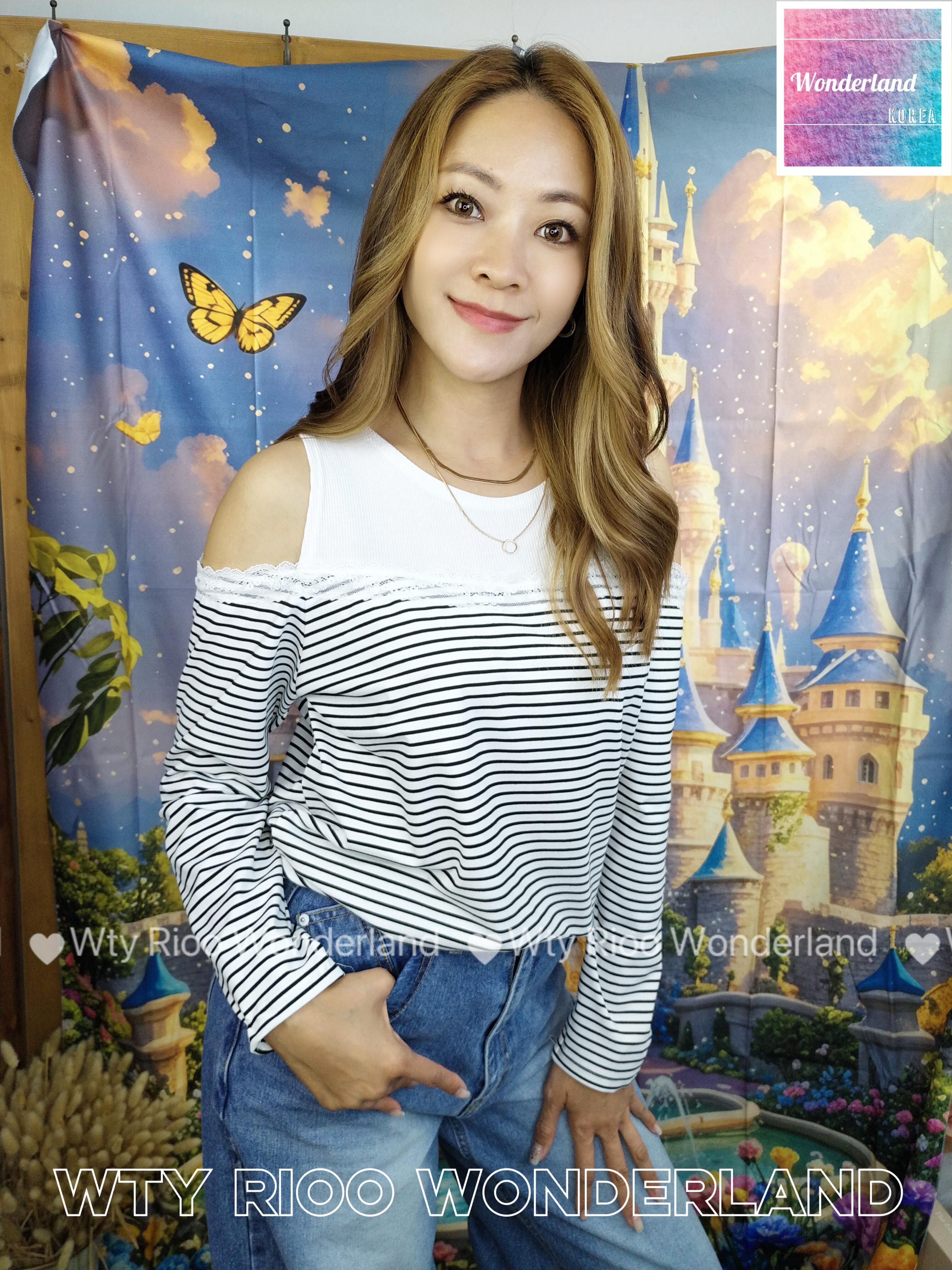 W31-W32 W030313 露肩喱士條子衫