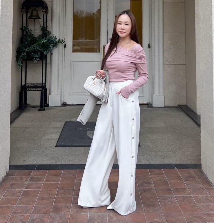 BQ12  腰 26-35 HIP 43 長40.5 $469 (一口價)