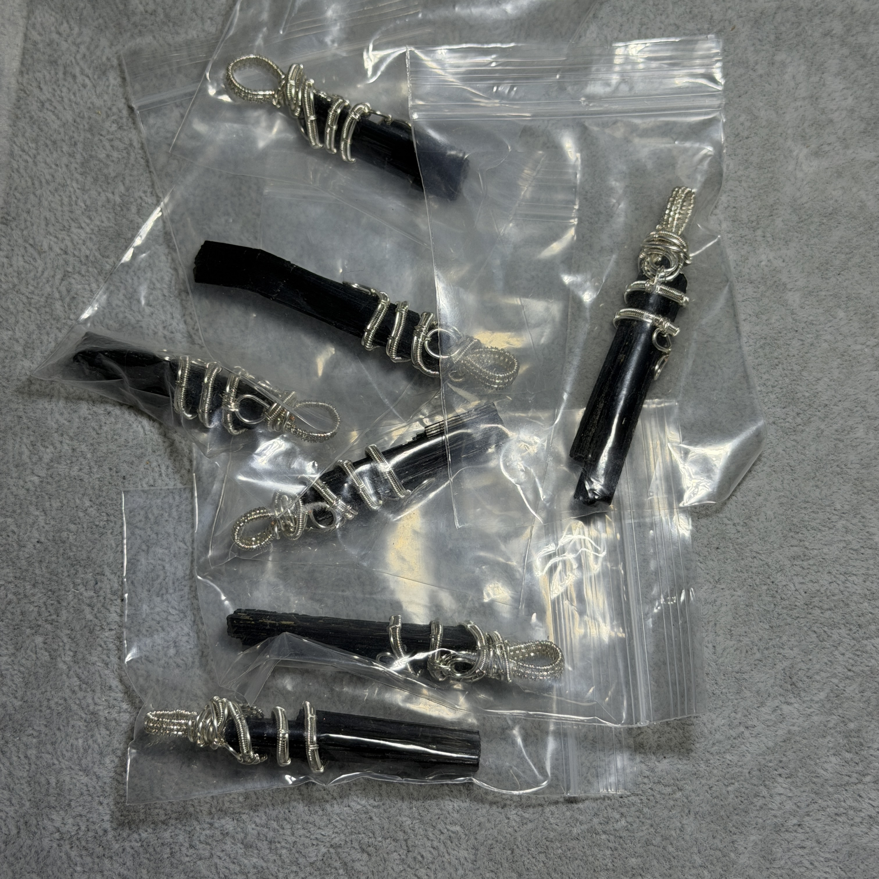 黑碧璽礦標吊墜 (小)圖中隨機發貨