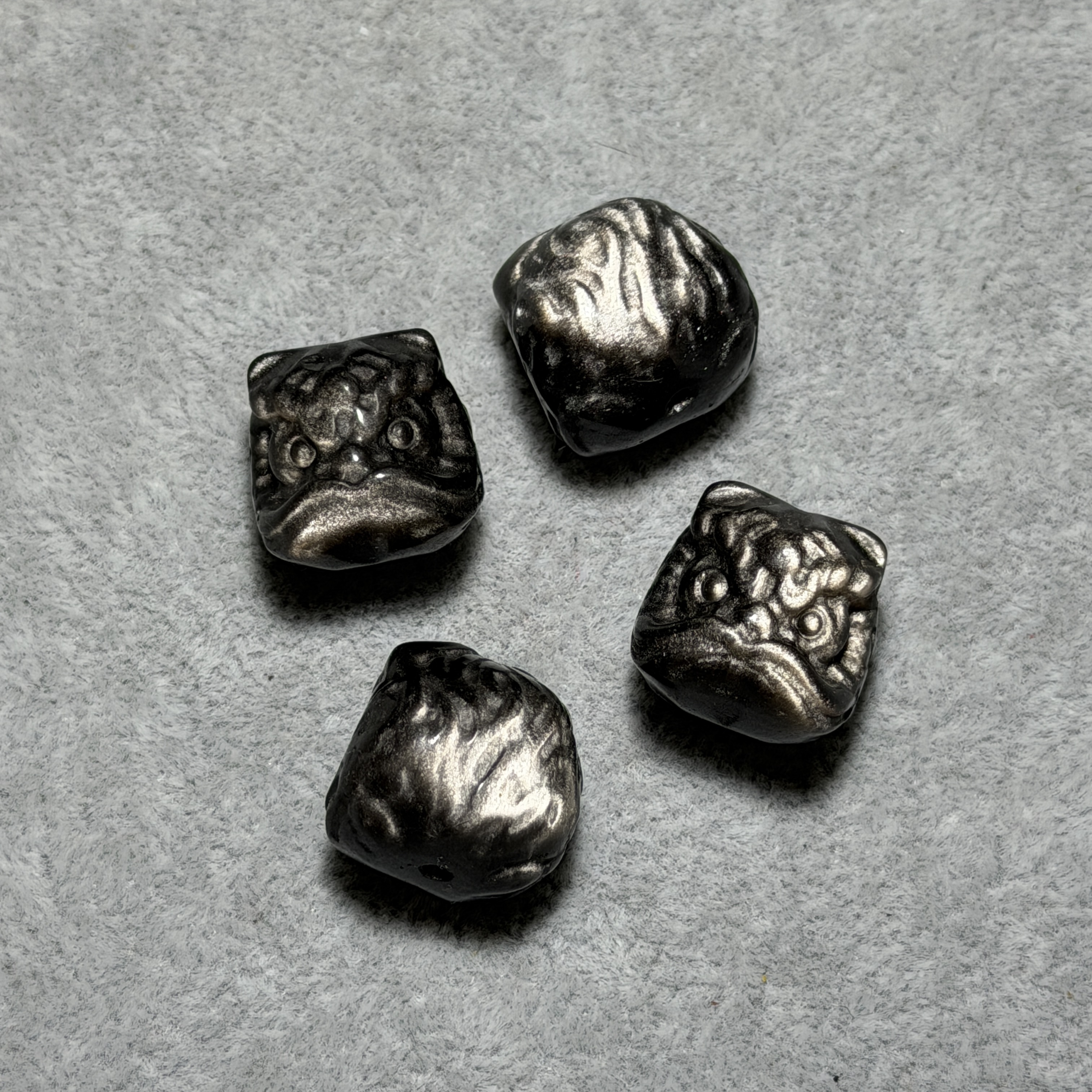 銀曜石貔貅 18*18