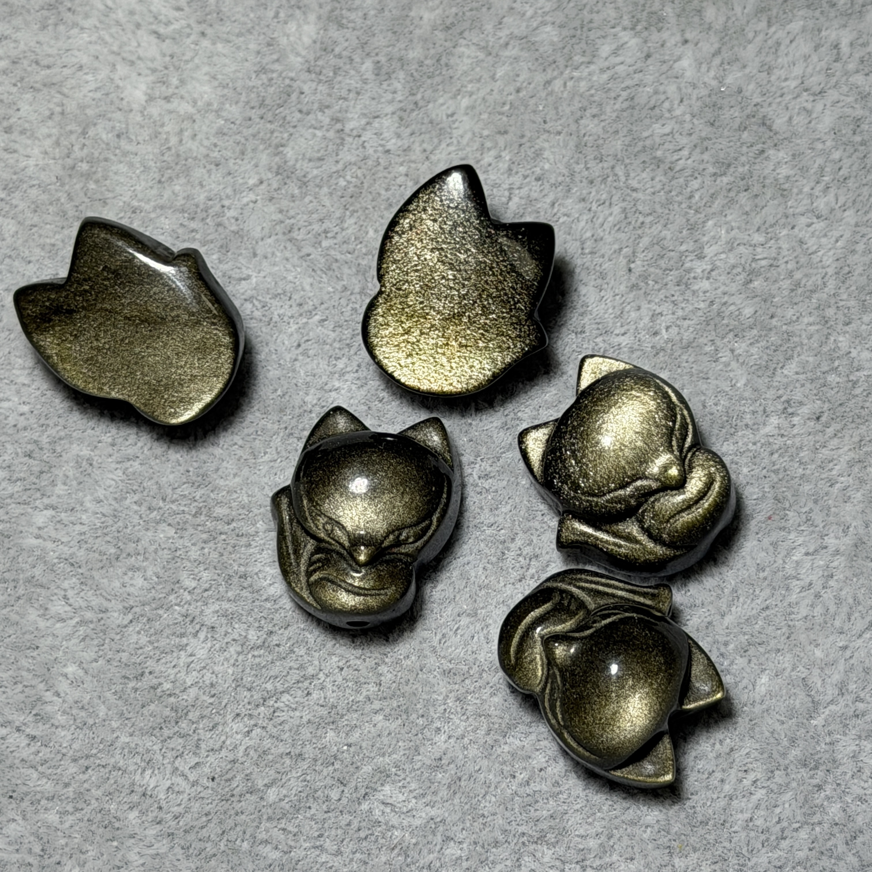 金曜石狐狸 19*16