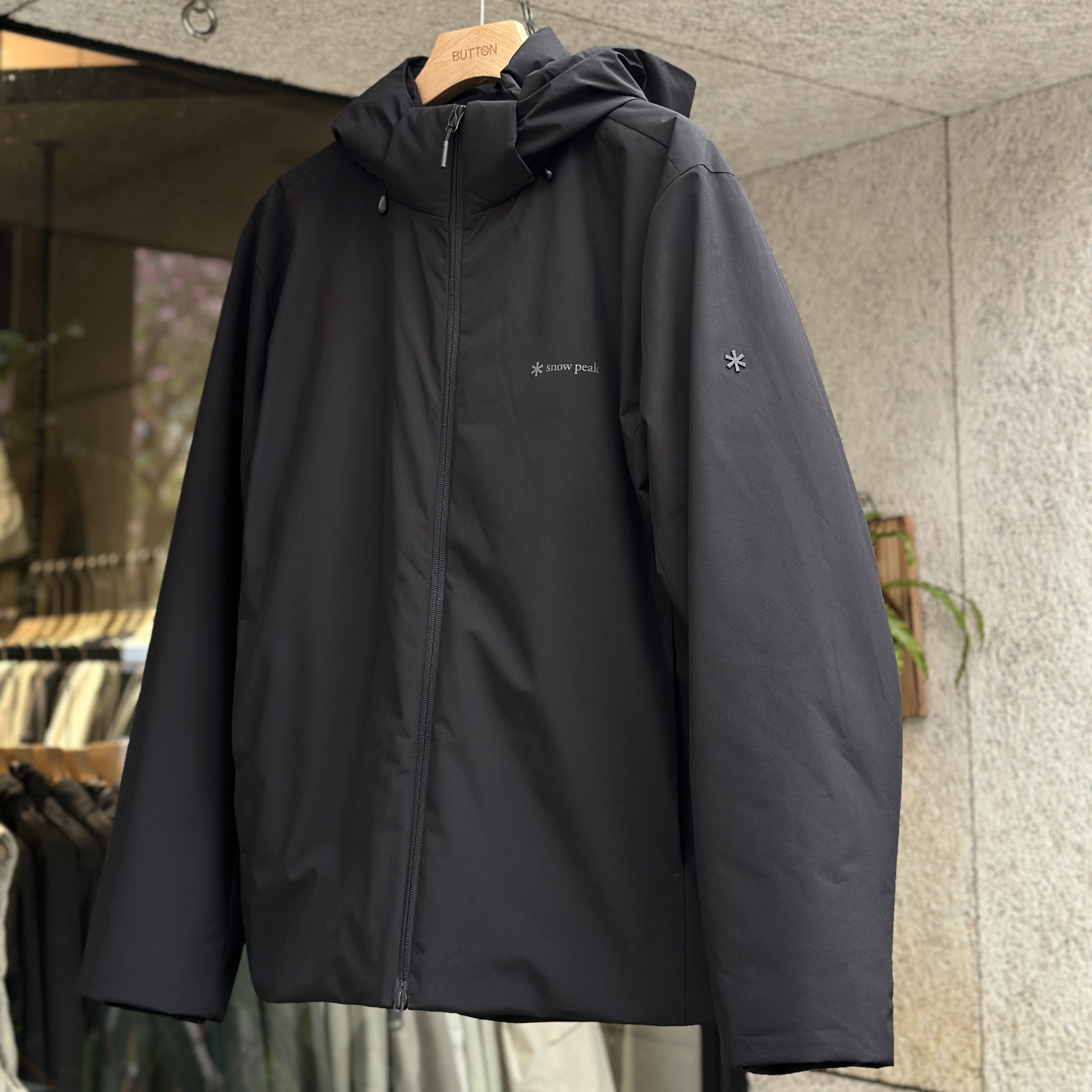 【現貨】snow peak 2L Titanig Light Hood Down Jacket 手臂立體logo 防水 輕量 連帽 羽絨外套 S25WMTDJ32