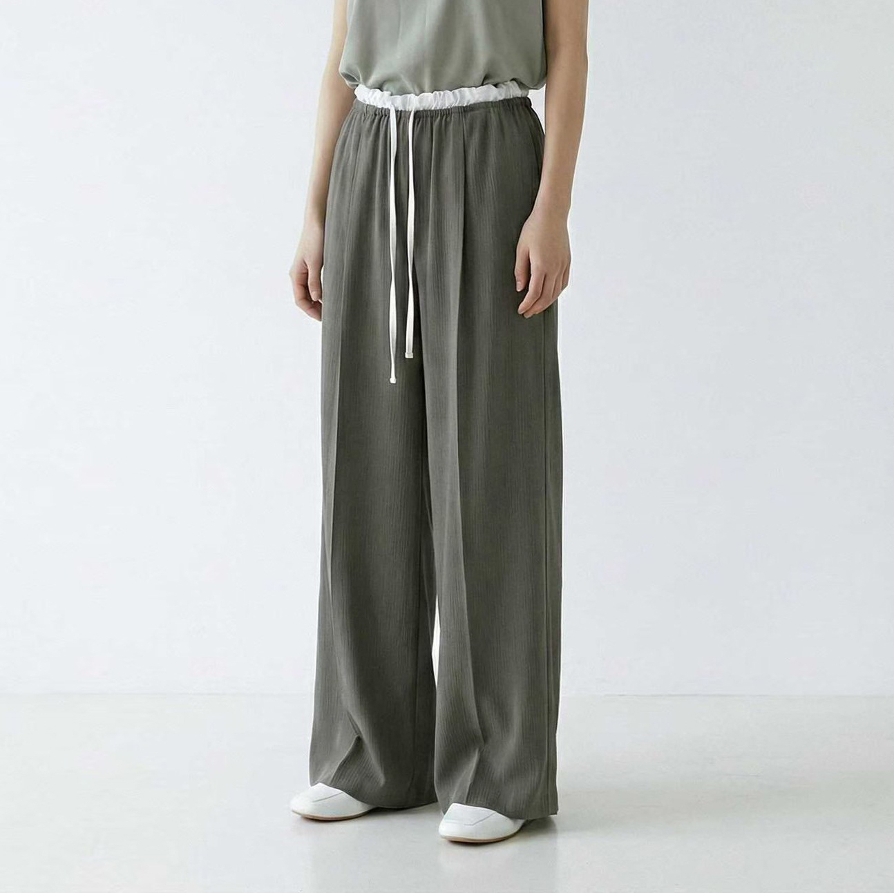 鬆緊腰白色腰頭綁帶造型西裝褲-F / 3色