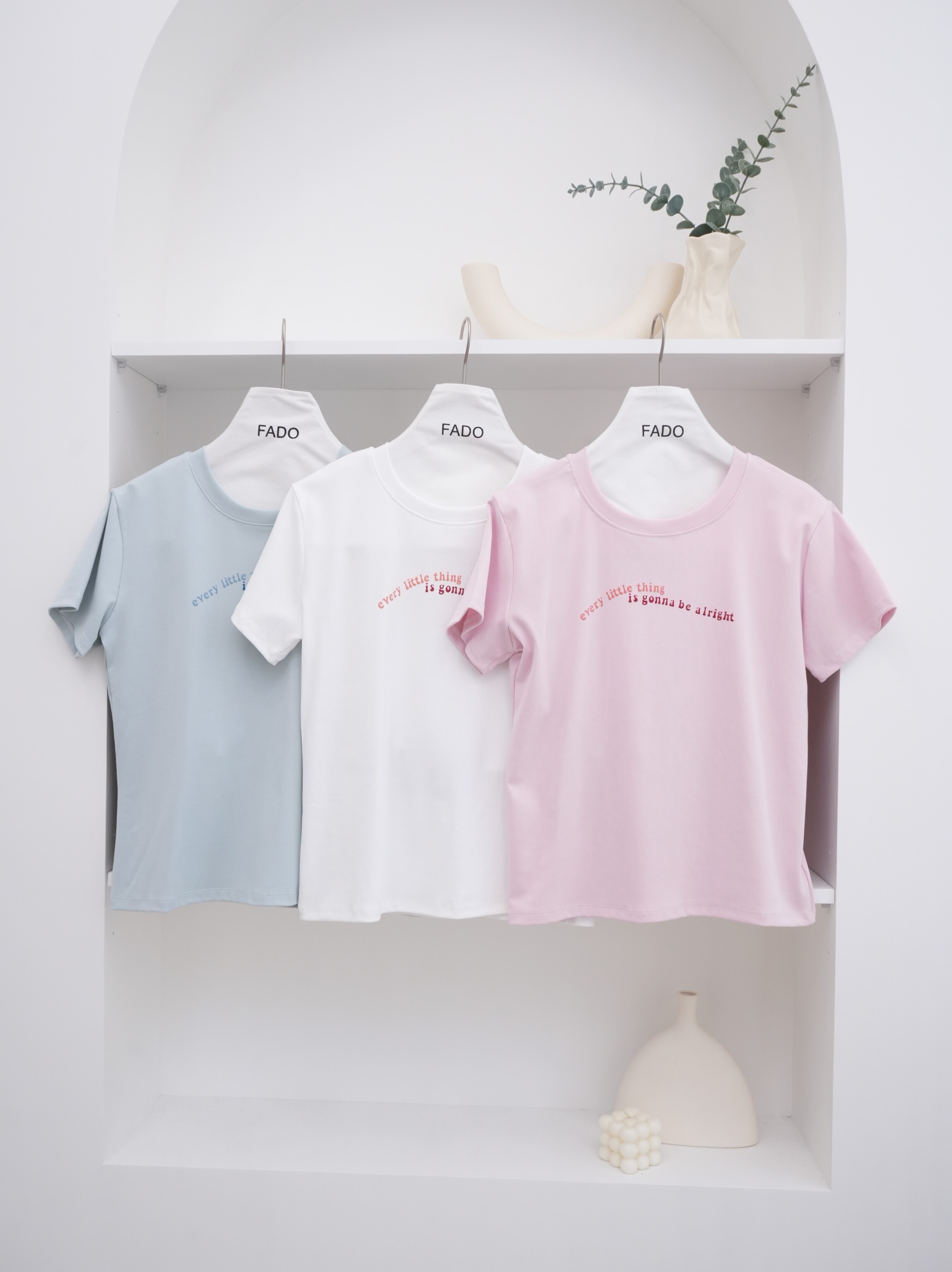 法朵Fado shop｜漸層英文圓領棉T 0215022 三色