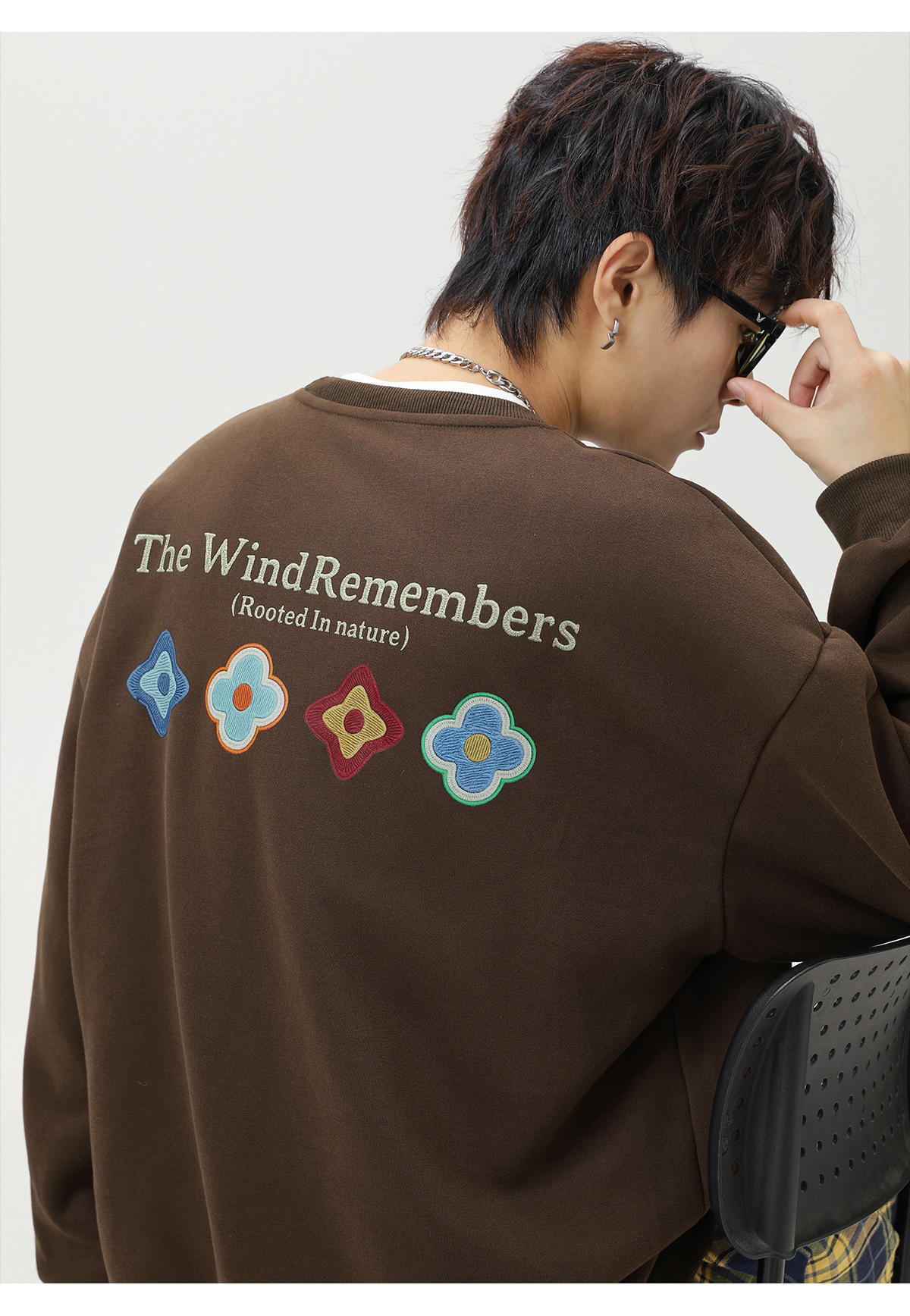 撞色花瓣印花寬鬆大學踢 MW3999