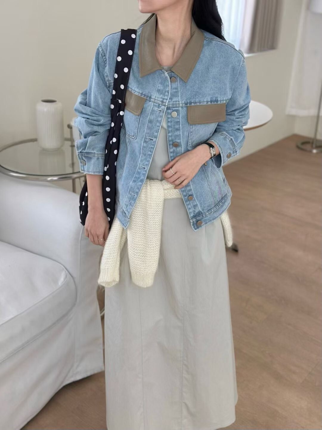 拼接配色皮革領片造型牛仔外套