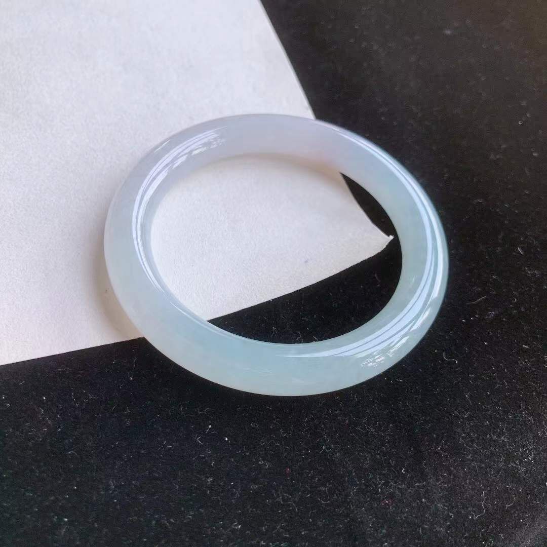 翡翠冰糯水潤圓條手鐲,天然翡翠A玉, 緬甸玉, Jade, Jadeite