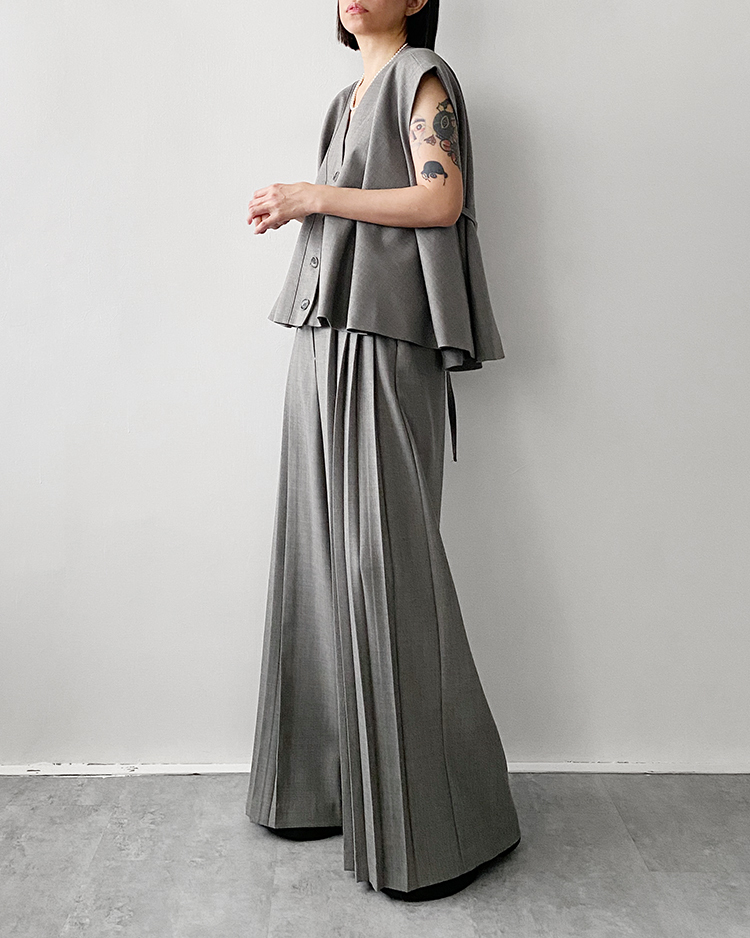 MKV-2875 傘狀繫帶背心 ɢʀᴇʏ