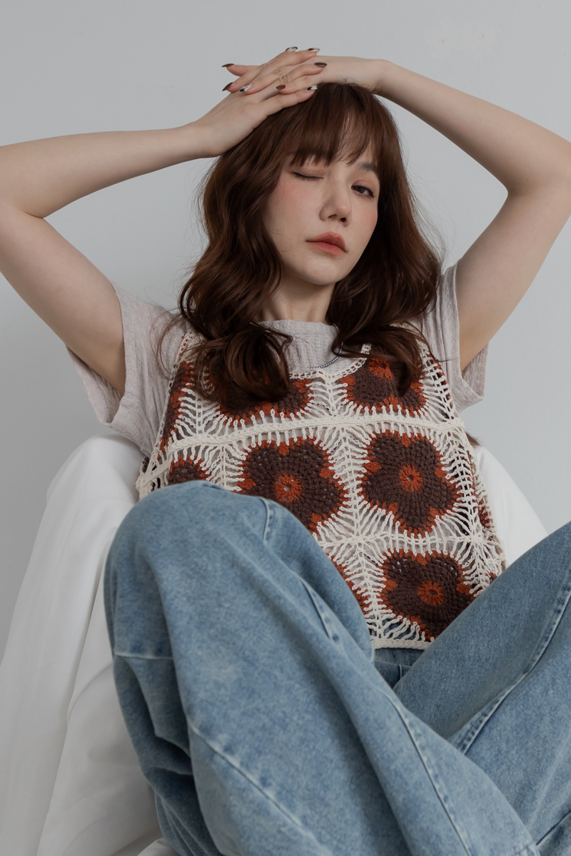 撞色花花短版編織背心