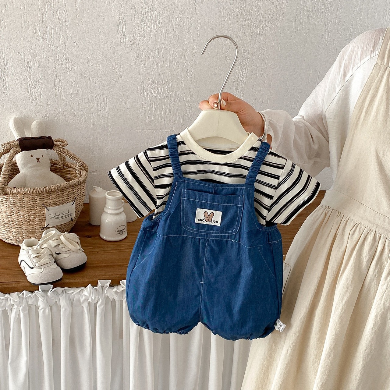 可愛小標牛仔吊帶套裝