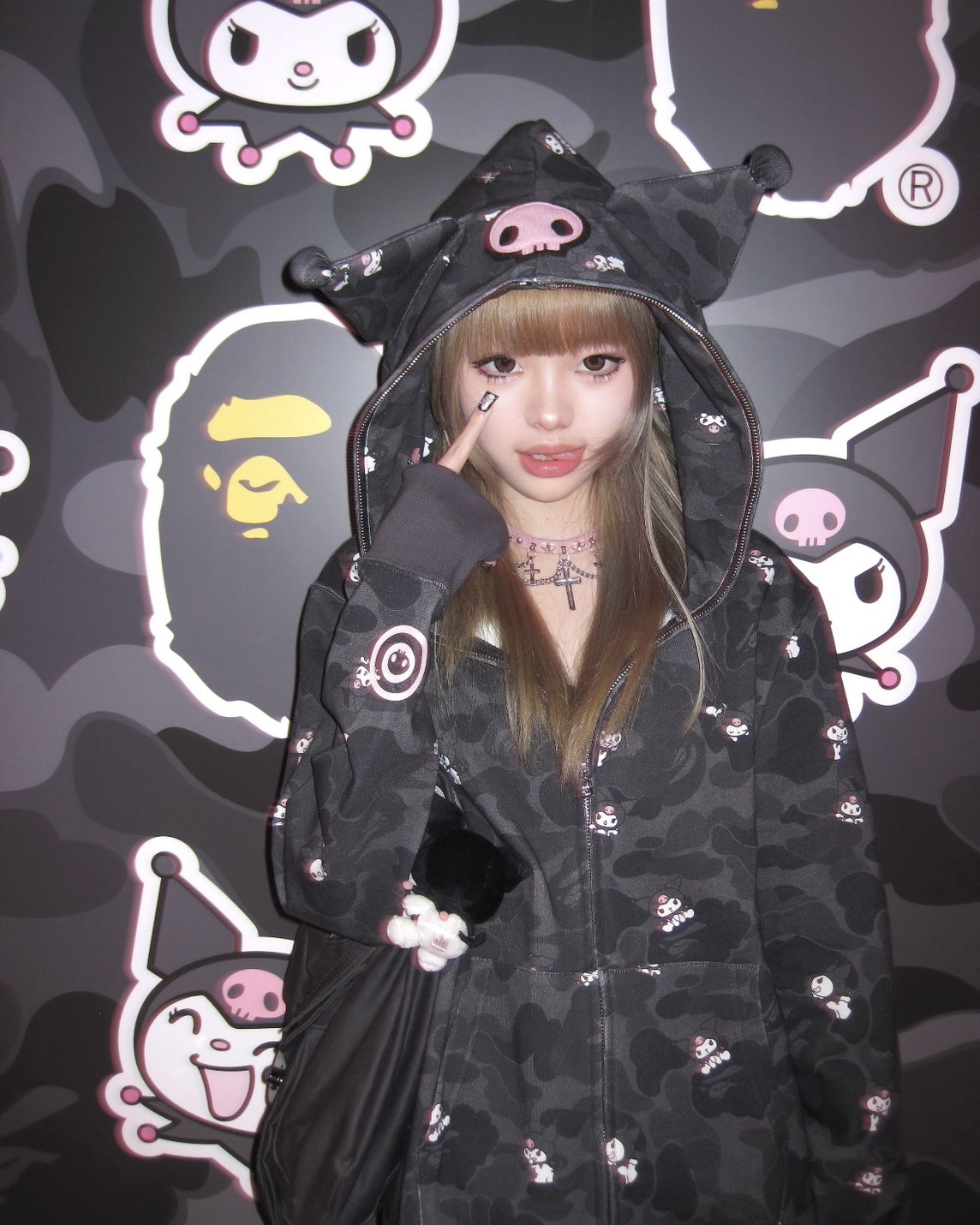 <極限量> BAPE X KUROMI CAMO FULL ZIP HOODIE