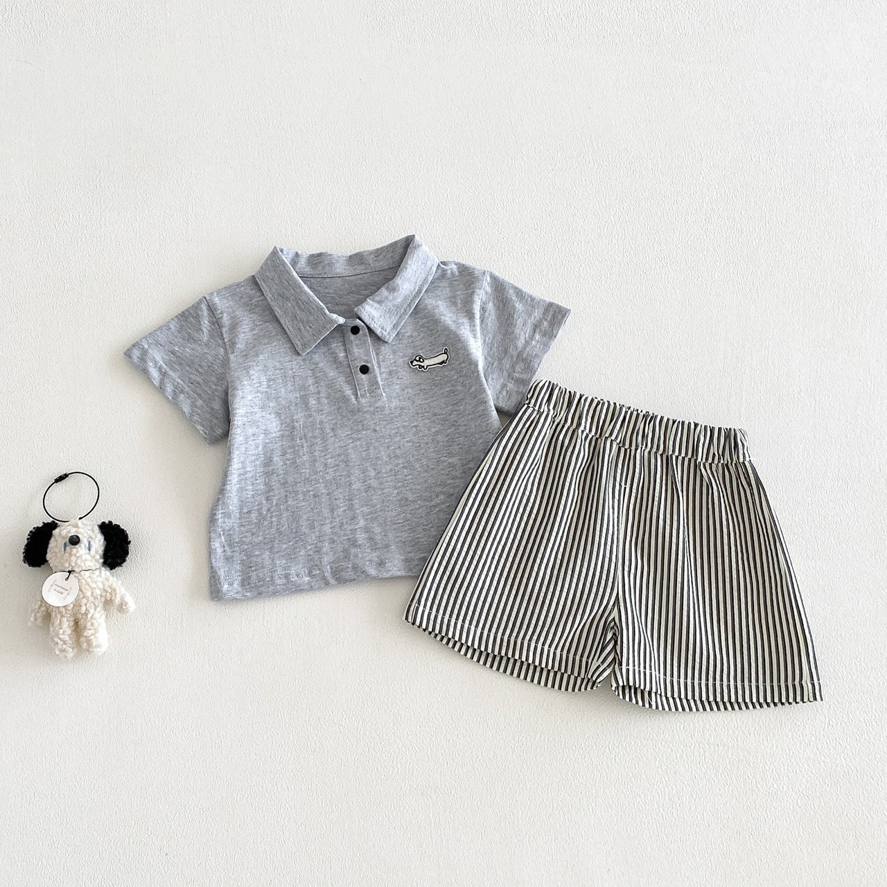 直條紋休閒短褲