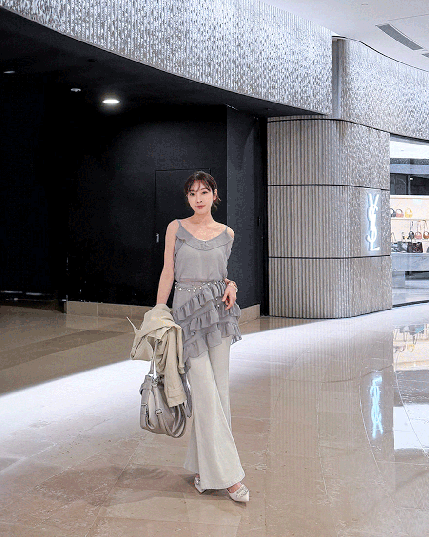 LINA LINA著迷姿態層次荷葉滾邊斜擺上衣洋-迷人灰